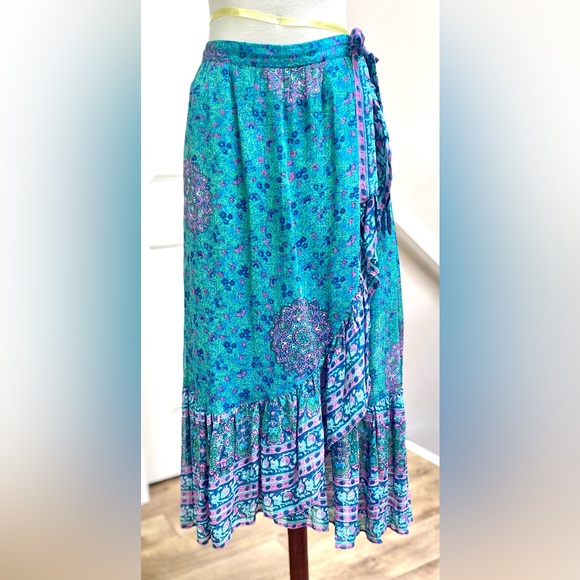 Anthropologie Dresses & Skirts - ANTHROPOLOGIE Flounced Maxi Skirt